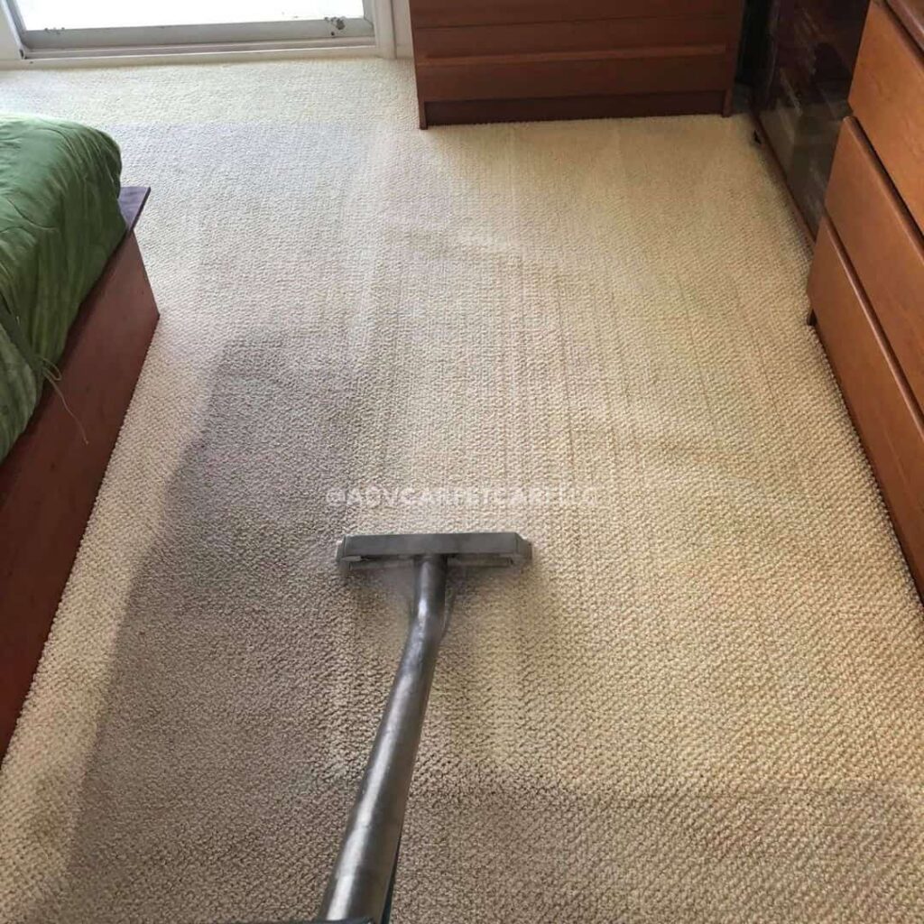close up of a vacuum in a hotel rooms floor during commercial carpet cleaning service kaneohe hi